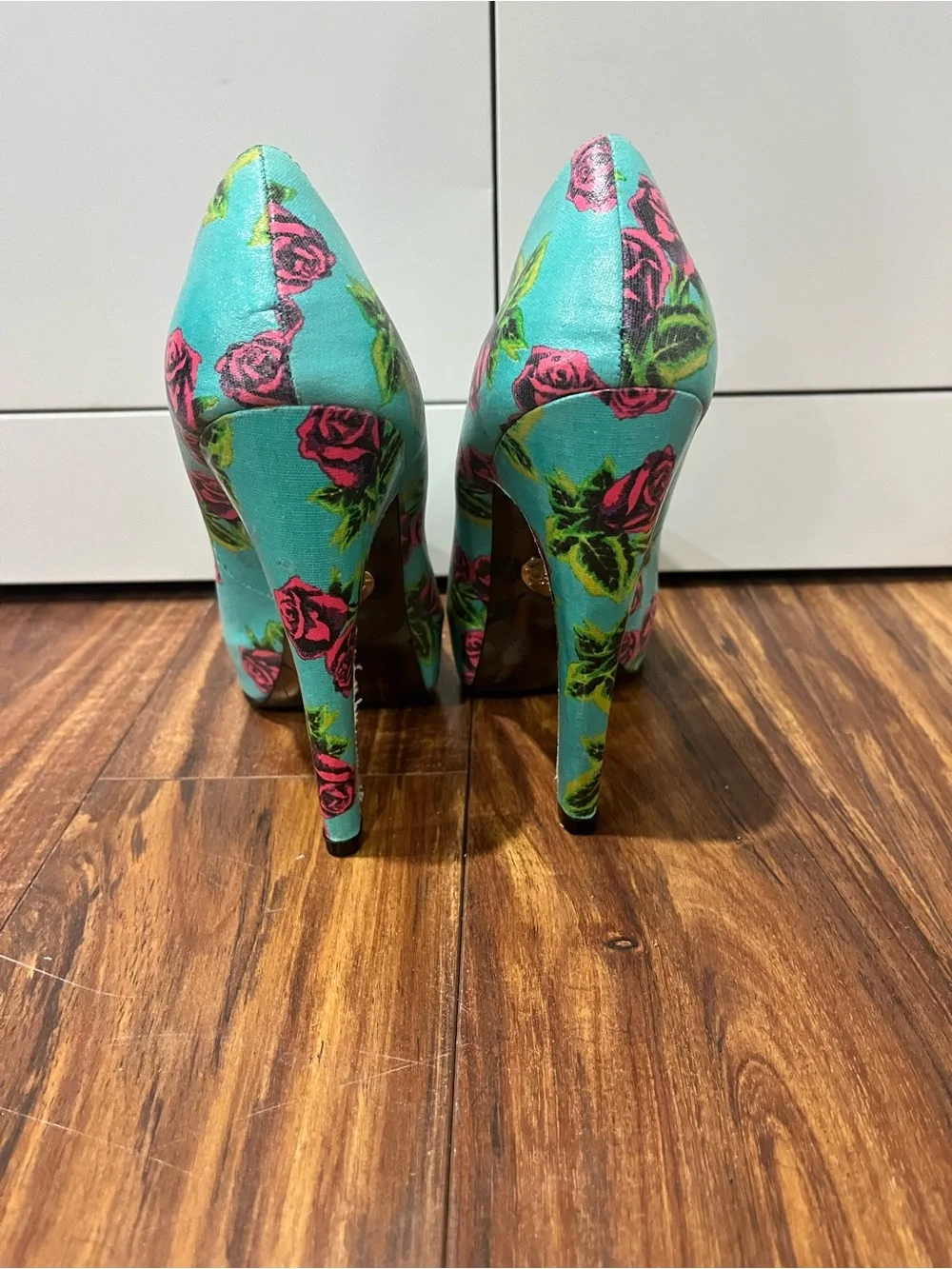 Betsey Johnson Meeva Turquoise Rose Platform Pumps Heels Size 7